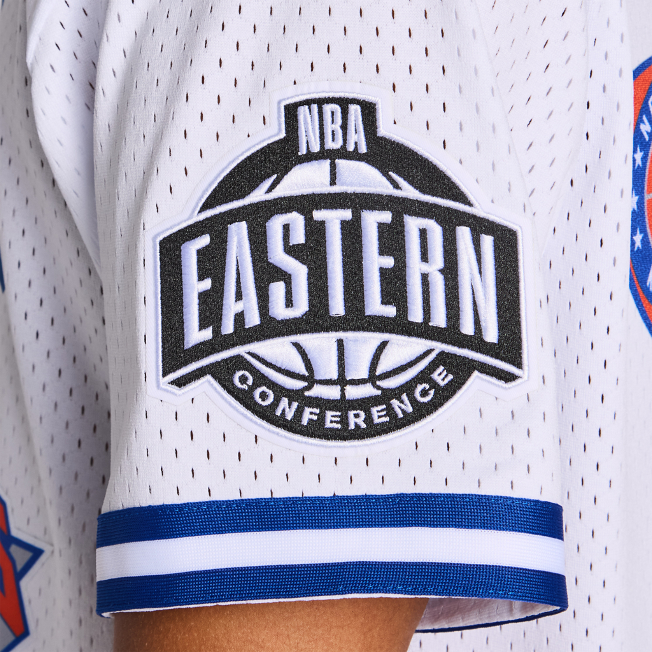 Pro Standard Letterman Nba Knicks Imagen 6 de 7. Toque para abrir la galería de fotos.