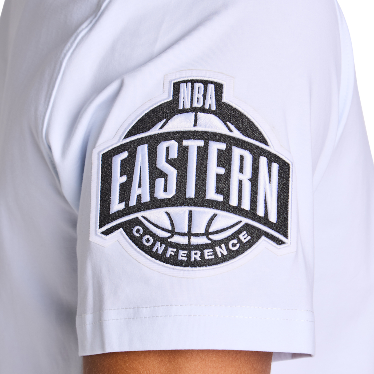 Pro Standard Letterman Nba Knicks Imagen 7 de 7. Toque para abrir la galería de fotos.