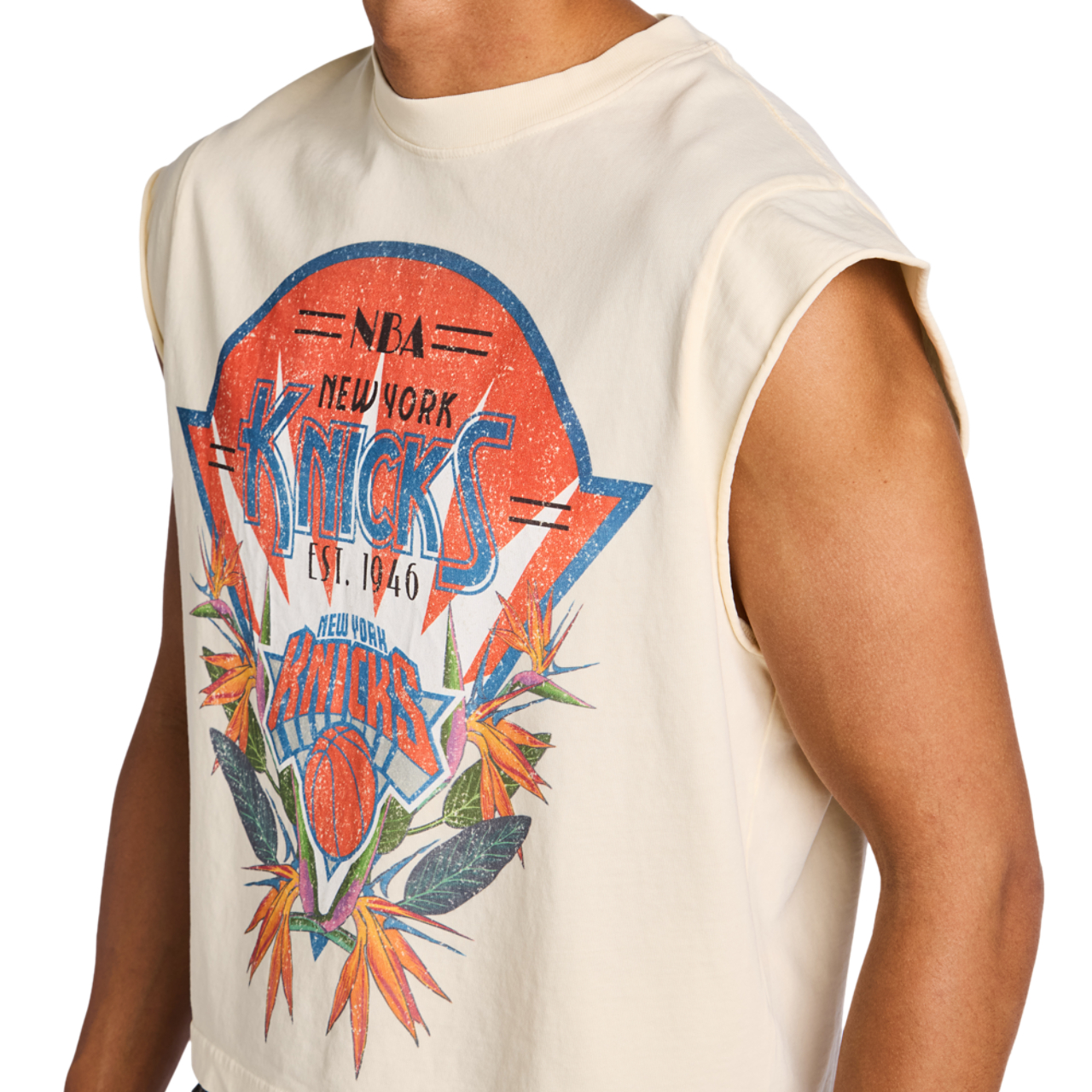 Pro Standard Paradise Nba Knicks Image 6 of 6. Tap to open photo gallery.