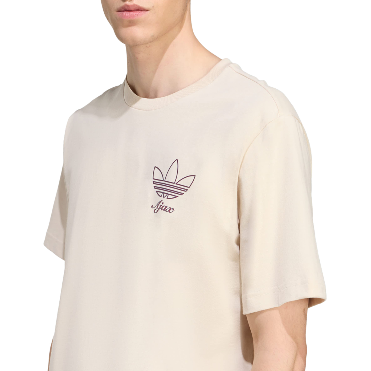 adidas Ajax Amsterdam Terrace Icons T-shirt Imagen 4 de 4. Toque para abrir la galería de fotos.