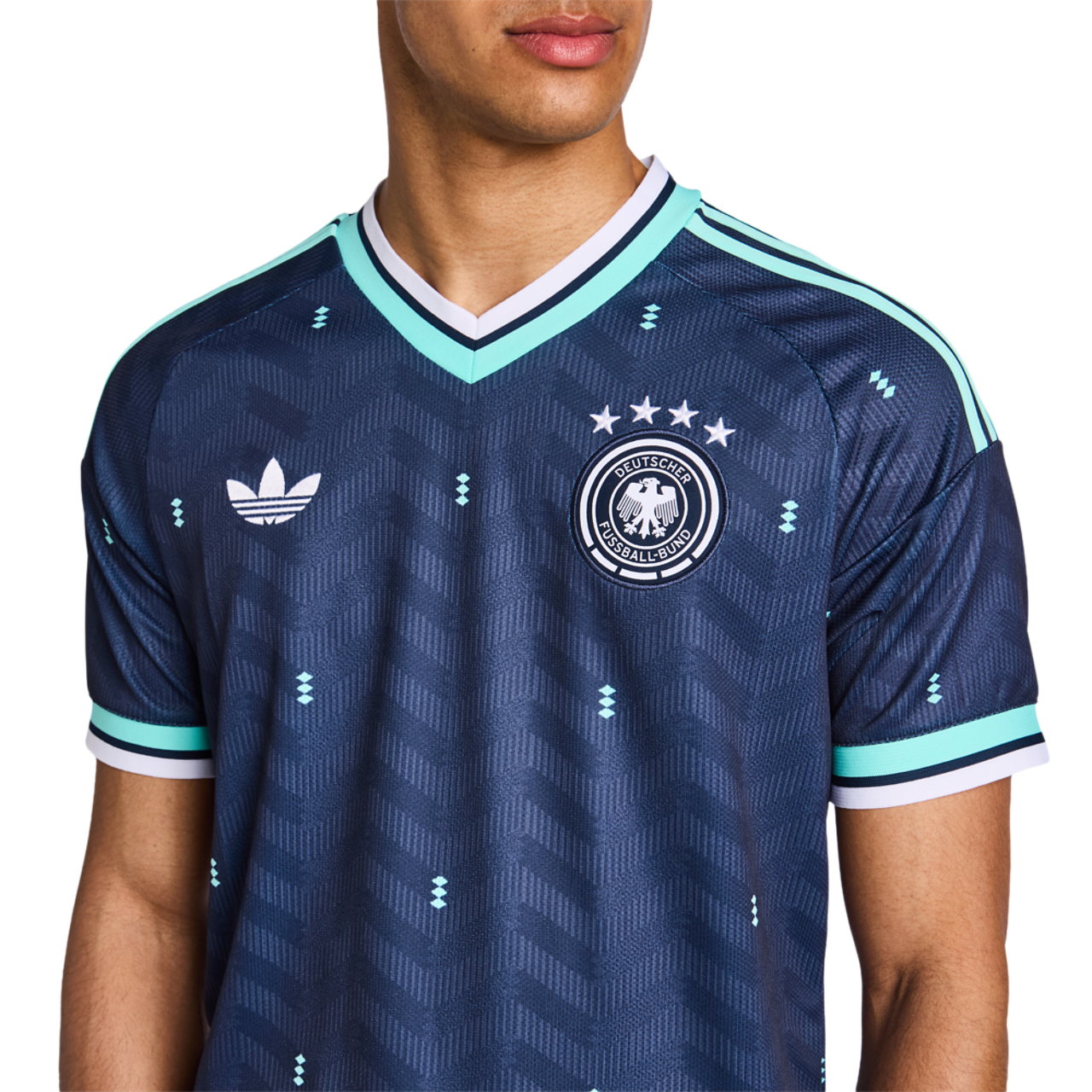 adidas Germany Away 26 Image 5 sur 5. Appuyez pour ouvrir la galerie de photos.