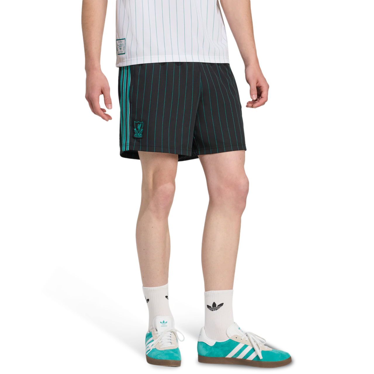 adidas Liverpool Fc Terrace Icons Shorts Afbeelding 1 van 4. Tik om de fotogalerij te openen..