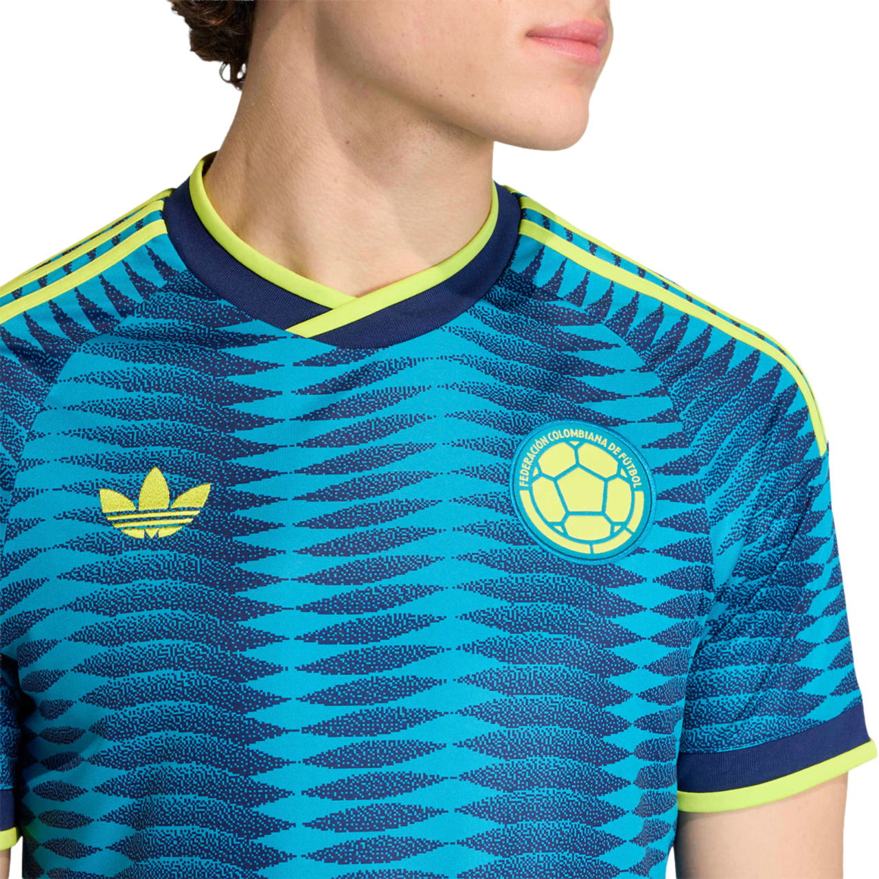 adidas Colombia 26 Away Jersey Imagen 3 de 4. Toque para abrir la galería de fotos.