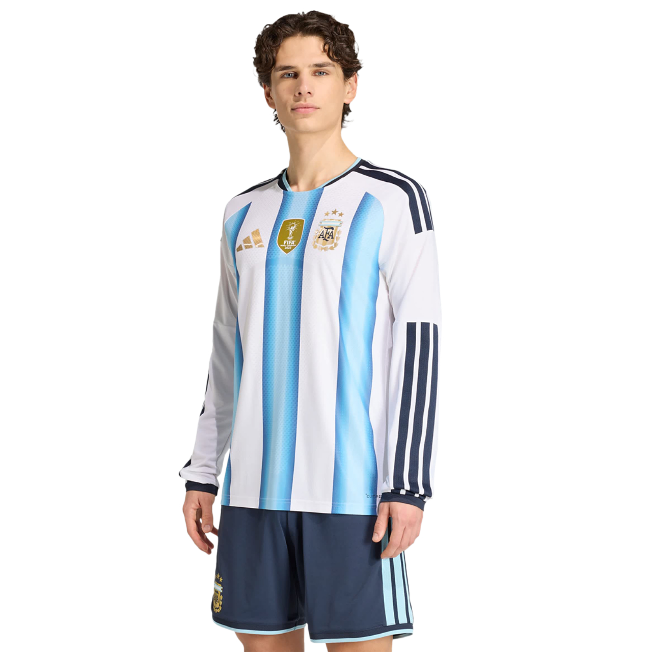 adidas Argentina 26 Home Authentic Jersey Bild 1 von 5. Antippen, um die Fotogalerie zu öffnen.