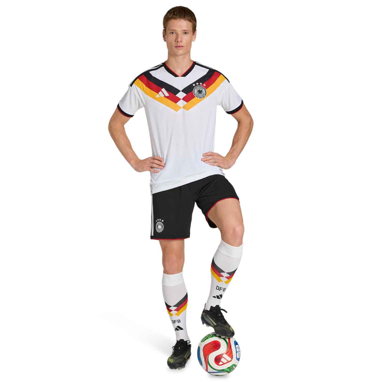 adidas Germany 26 Home Authentic Jersey Immagine 2 di 6. Tocca per aprire la galleria fotografica.