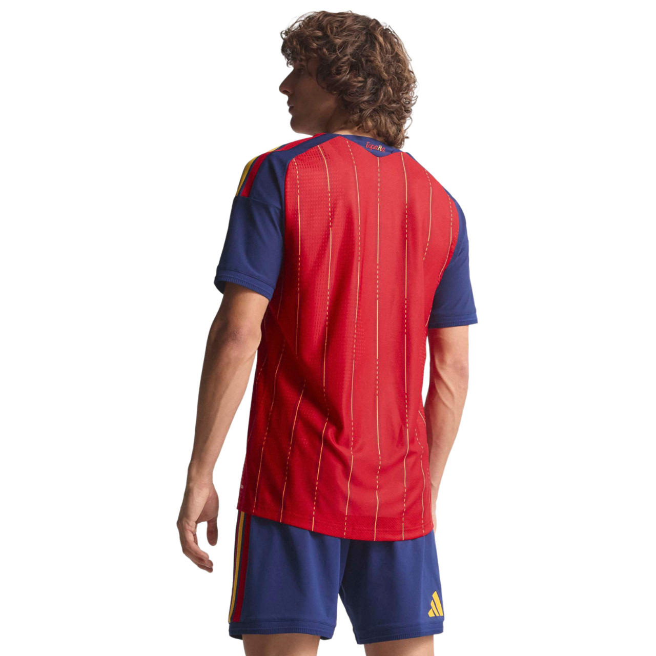 adidas Spain 26 Home Authentic Jersey Imagen 4 de 6. Toque para abrir la galería de fotos.