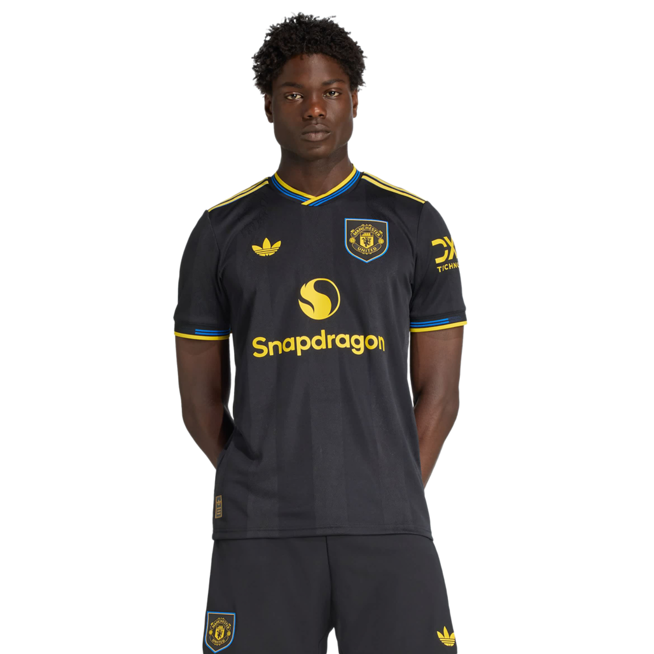 adidas Manchester United 25/26 Authentic Jersey Immagine 1 di 6. Tocca per aprire la galleria fotografica.
