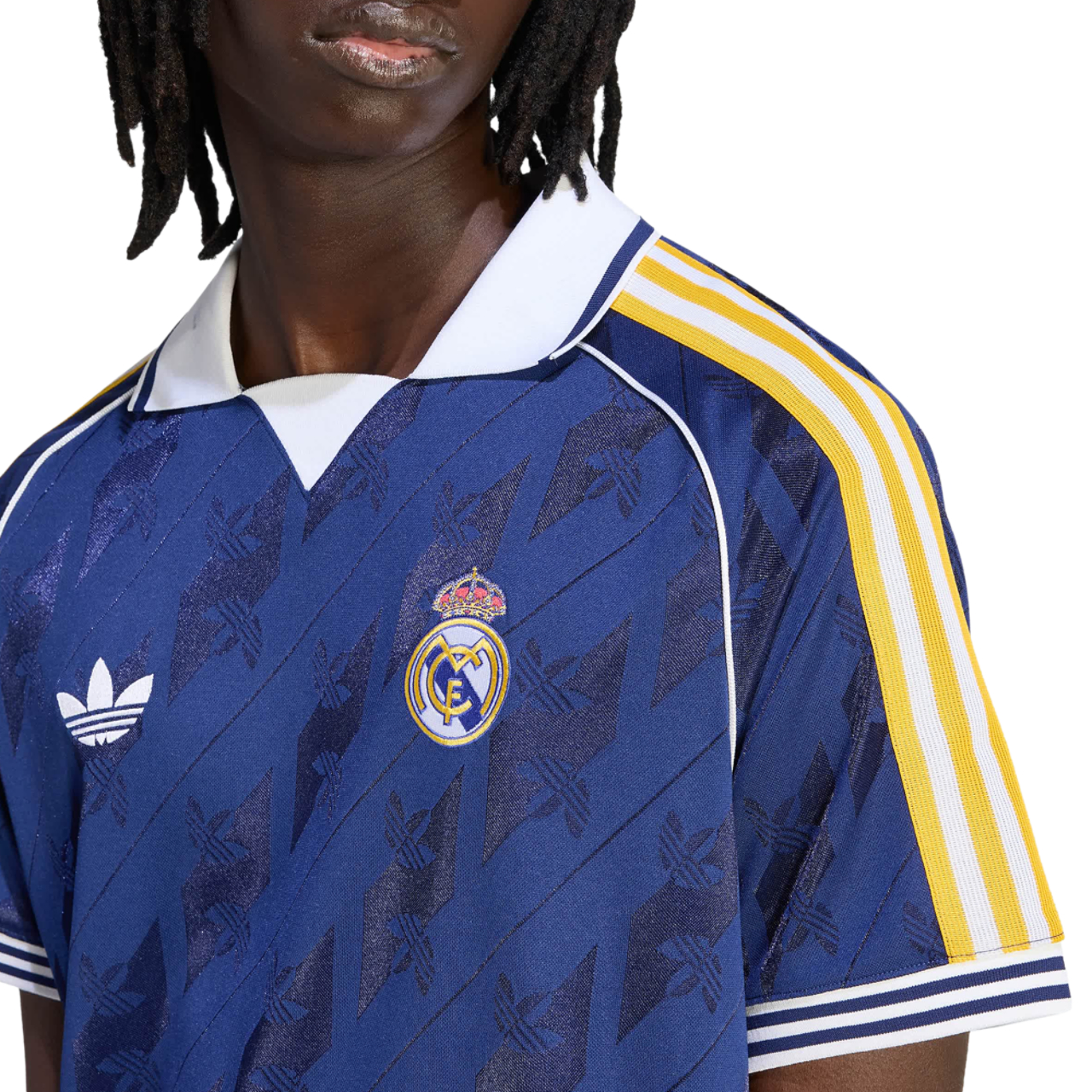 adidas Real Madrid Originals Jersey Immagine 3 di 4. Tocca per aprire la galleria fotografica.