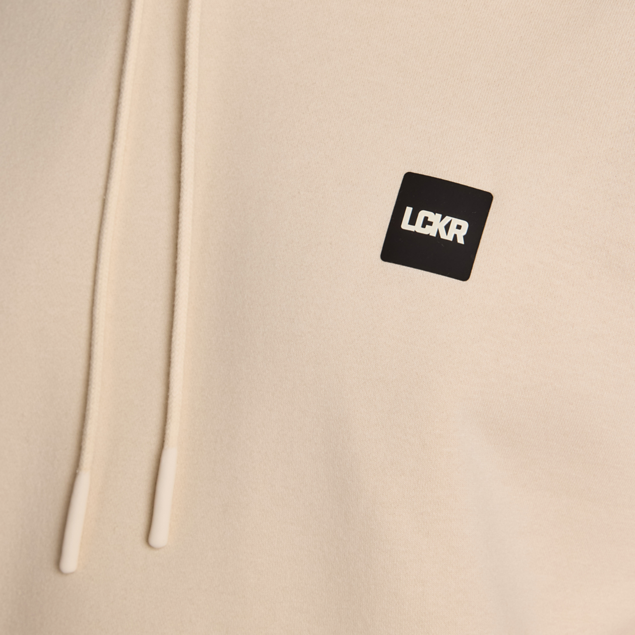 LCKR Embroidered Hooded Image 5 sur 7. Appuyez pour ouvrir la galerie de photos.