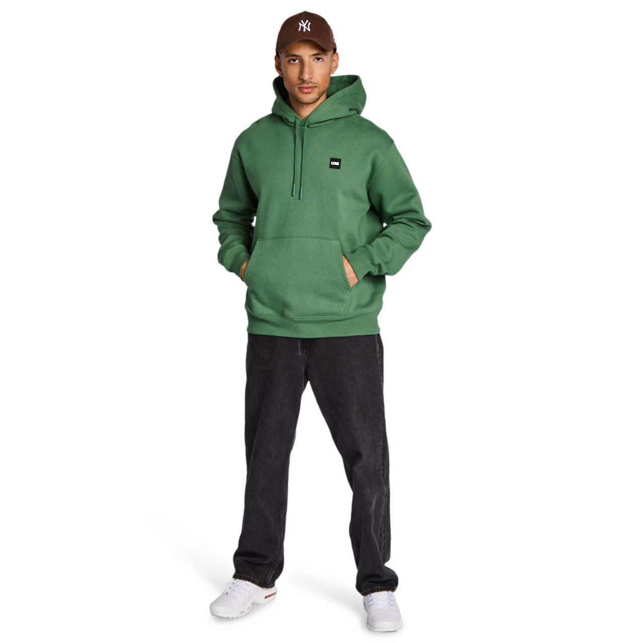 LCKR Embroidered Hooded Bild 2 von 6. Antippen, um die Fotogalerie zu öffnen.