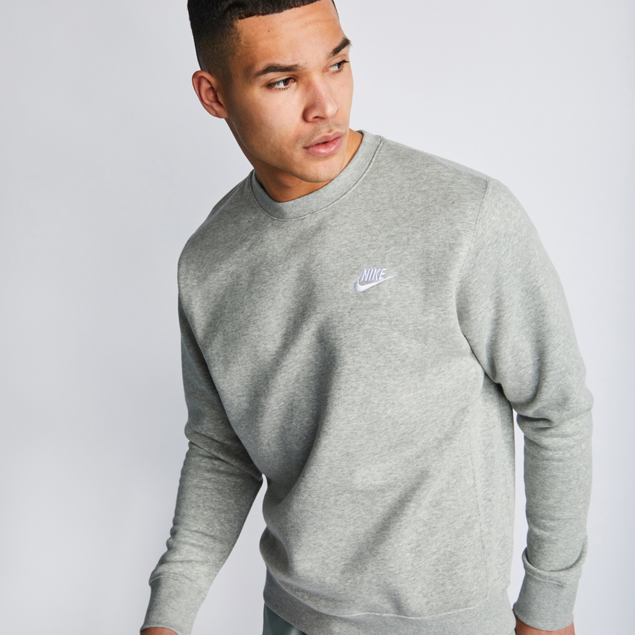 Nike Club  Crew Neck Top Afbeelding 7 van 9. Tik om de fotogalerij te openen..