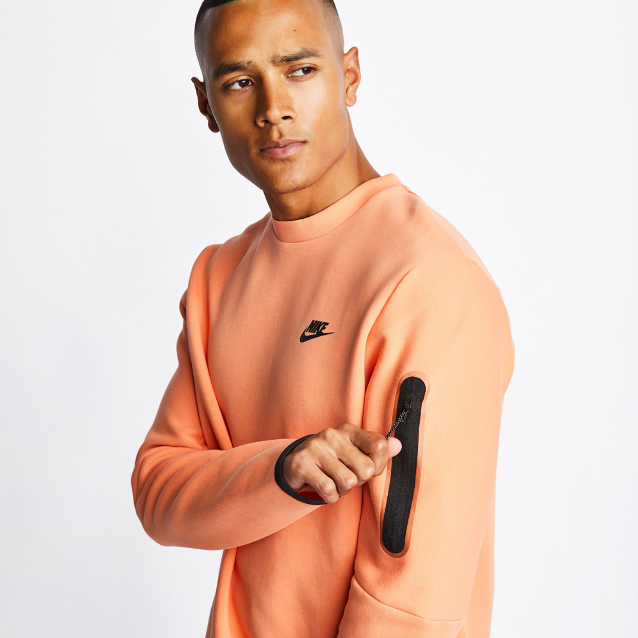 Nike Tech Image 4 of 4. Tap to open photo gallery.