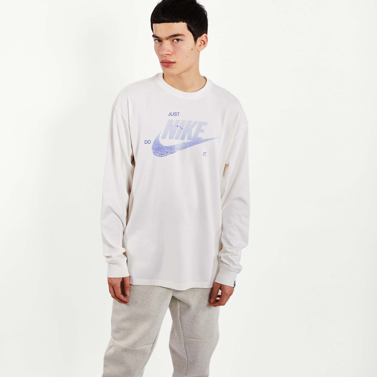 Nike Long Sleeve Image 1 of 4. Tap to open photo gallery.