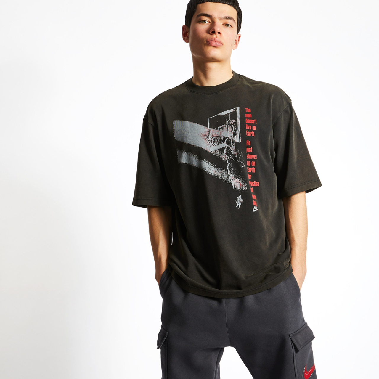 Jordan Essentials Graphic Image 1 of 4. Tap to open photo gallery.