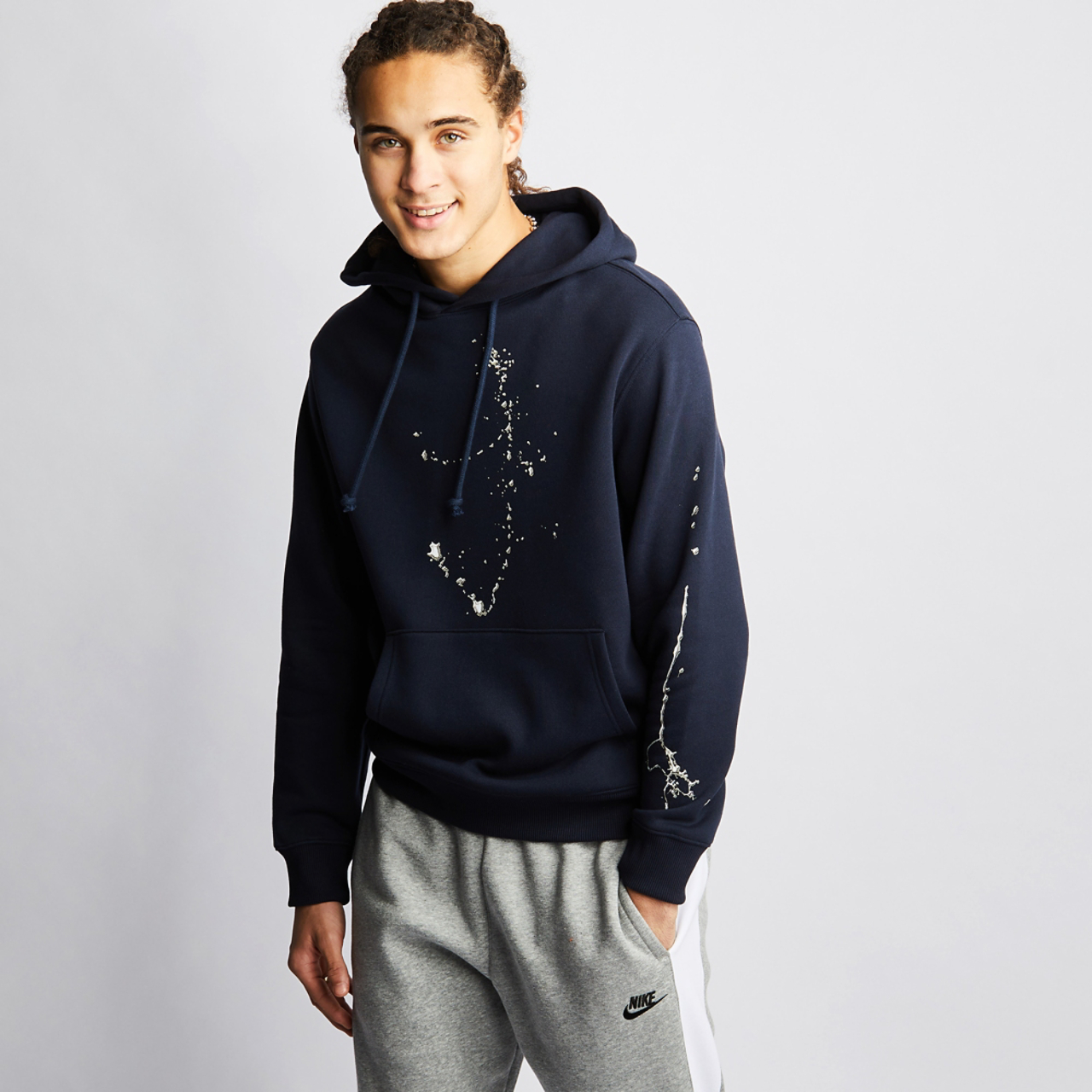 Collaboraid Bandulu Image 2 of 6. Tap to open photo gallery.