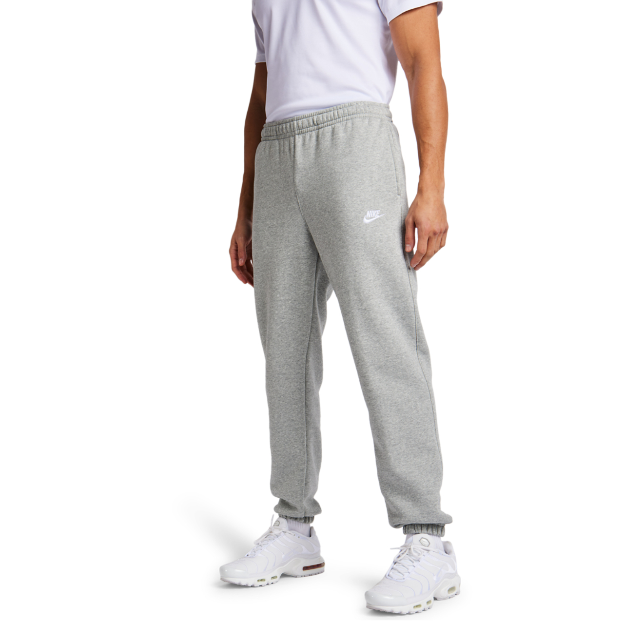 Nike Club Comf Cuffed Pant Afbeelding 1 van 8. Tik om de fotogalerij te openen..