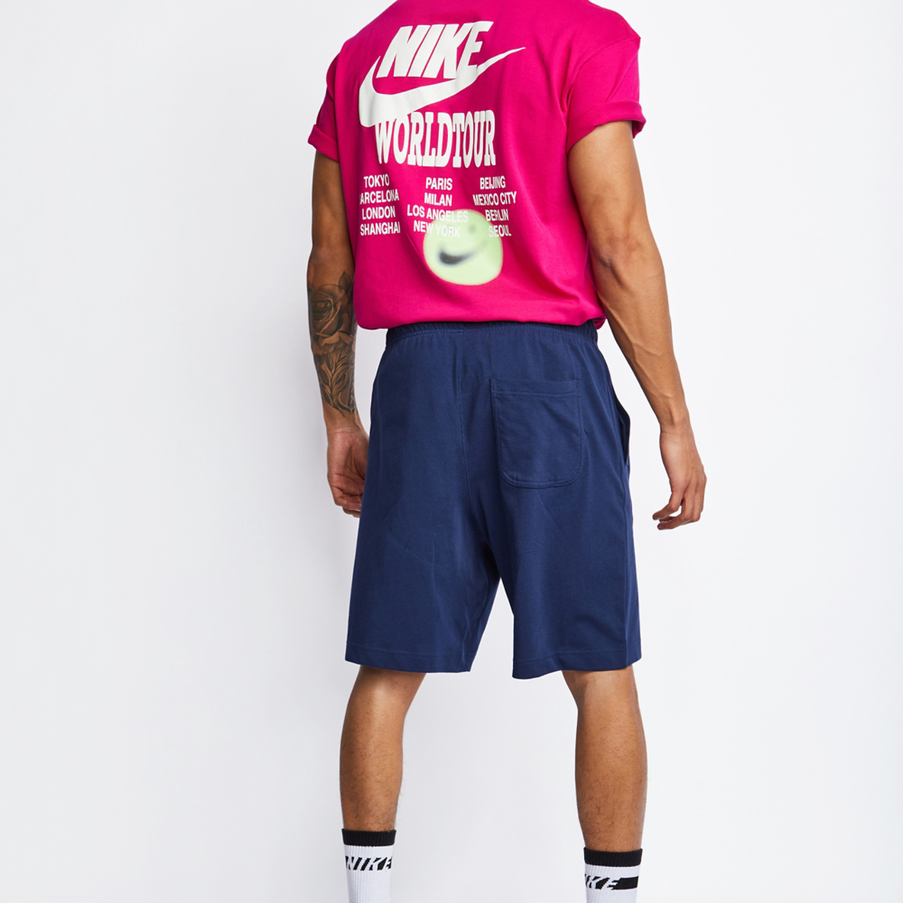 Nike Club Short Image 3 sur 4. Appuyez pour ouvrir la galerie de photos.