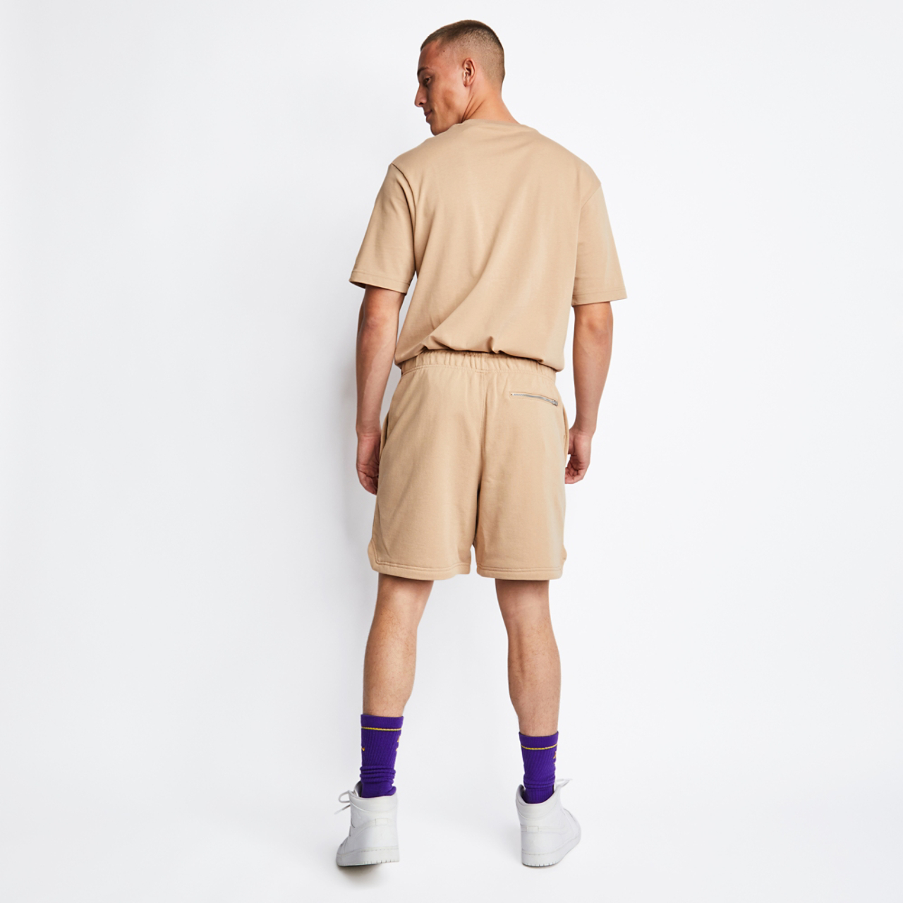 Jordan Statement Essentials Image 3 of 4. Tap to open photo gallery.