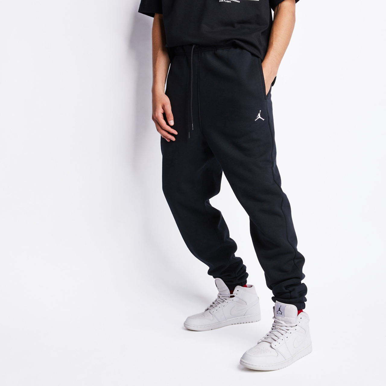 Jordan Essentials  Cuffed Pant Afbeelding 1 van 4. Tik om de fotogalerij te openen..