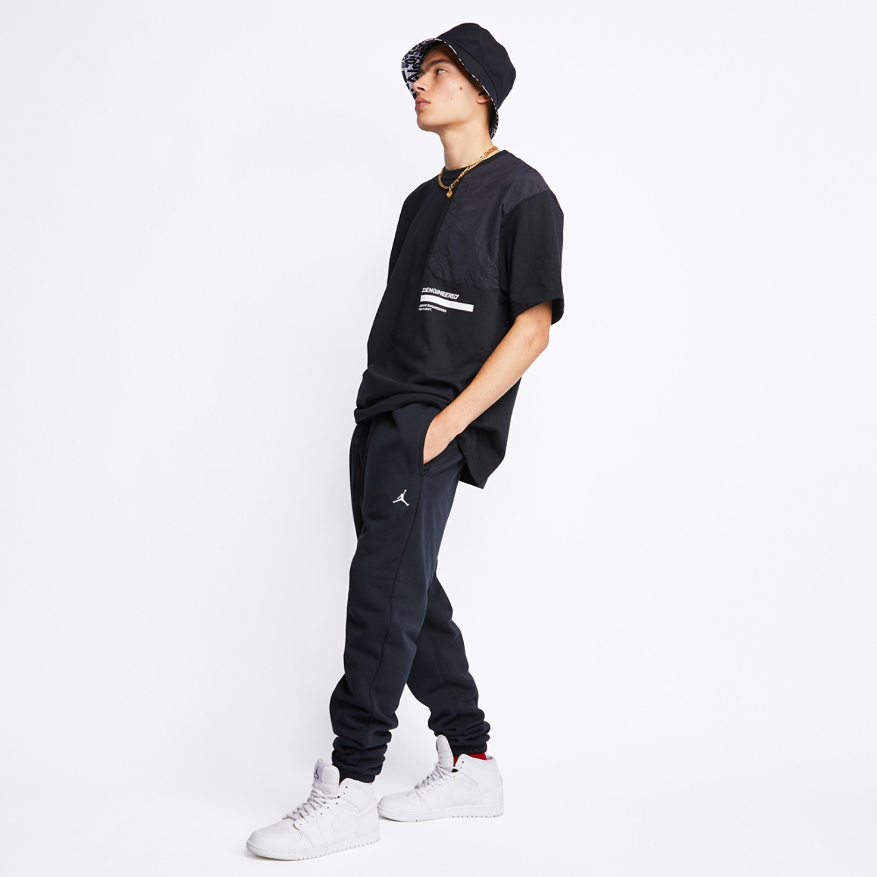 Jordan Essentials  Cuffed Pant Afbeelding 2 van 4. Tik om de fotogalerij te openen..