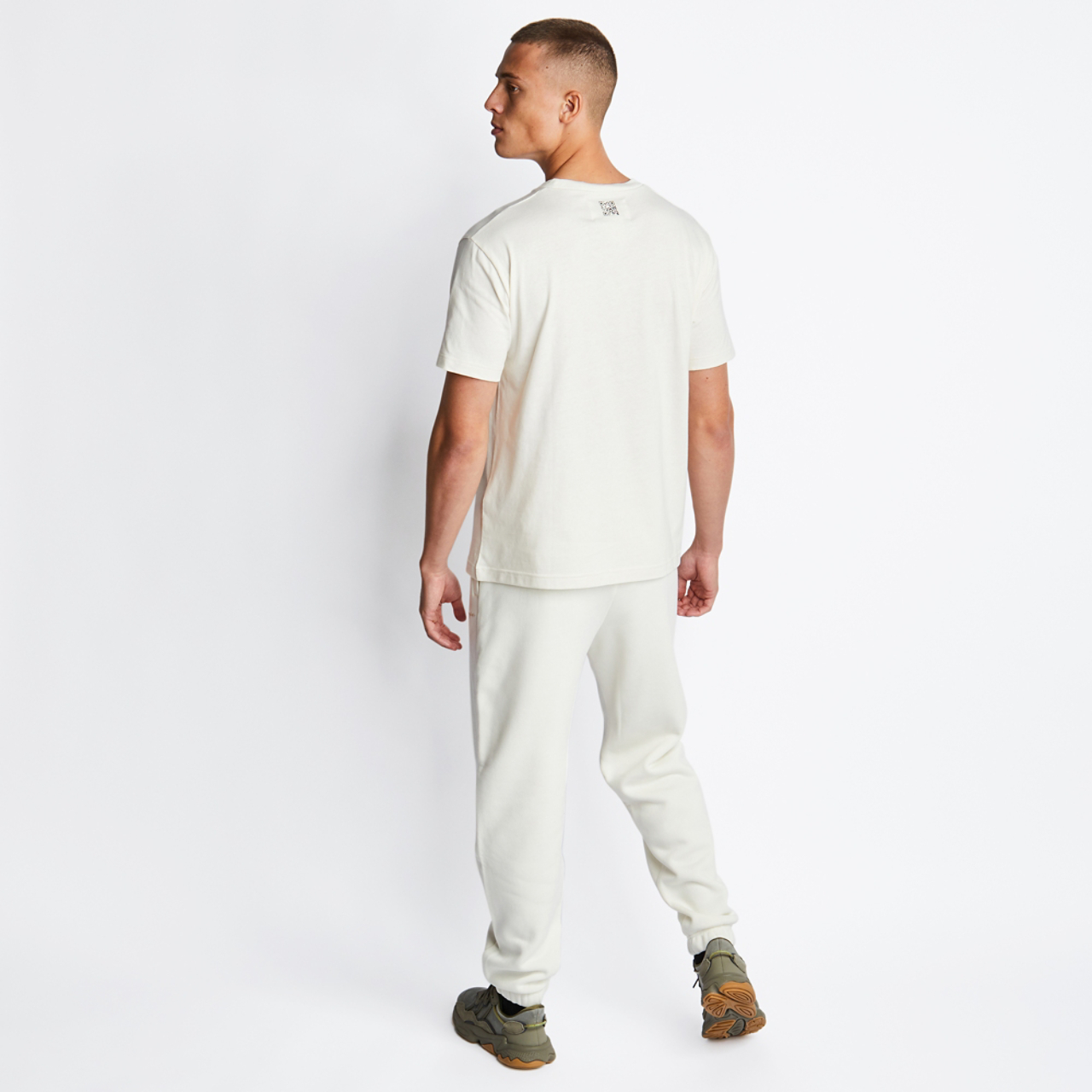 Champion Eco Future Image 3 of 5. Tap to open photo gallery.