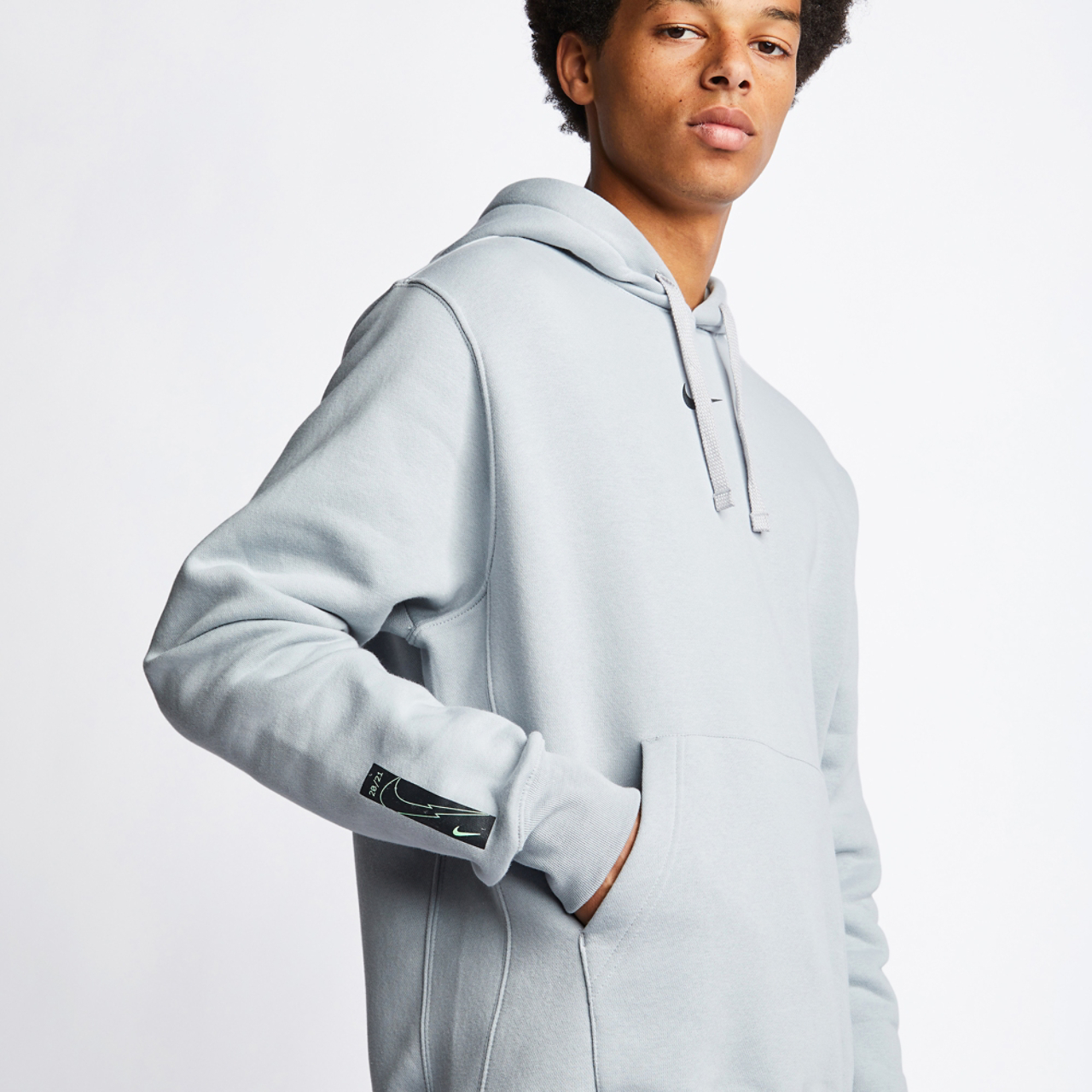 Nike T100 Over The Head Image 4 of 5. Tap to open photo gallery.