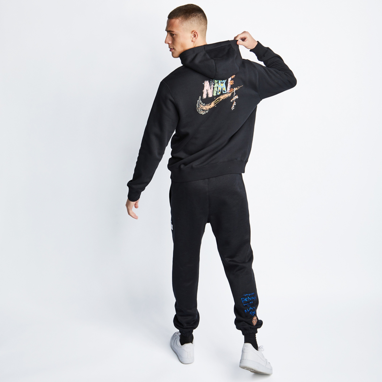 Nike Club Hllwn Over The Head Image 3 of 4. Tap to open photo gallery.