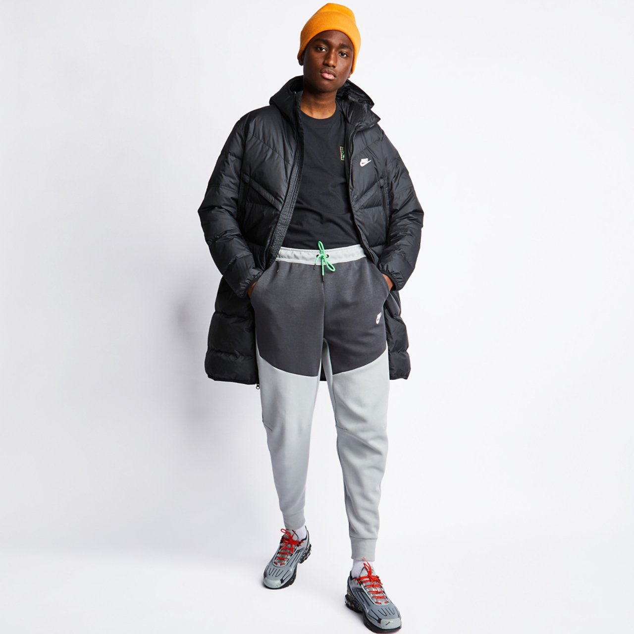 Nike Tech Fleece Cuffed Image 2 of 4. Tap to open photo gallery.