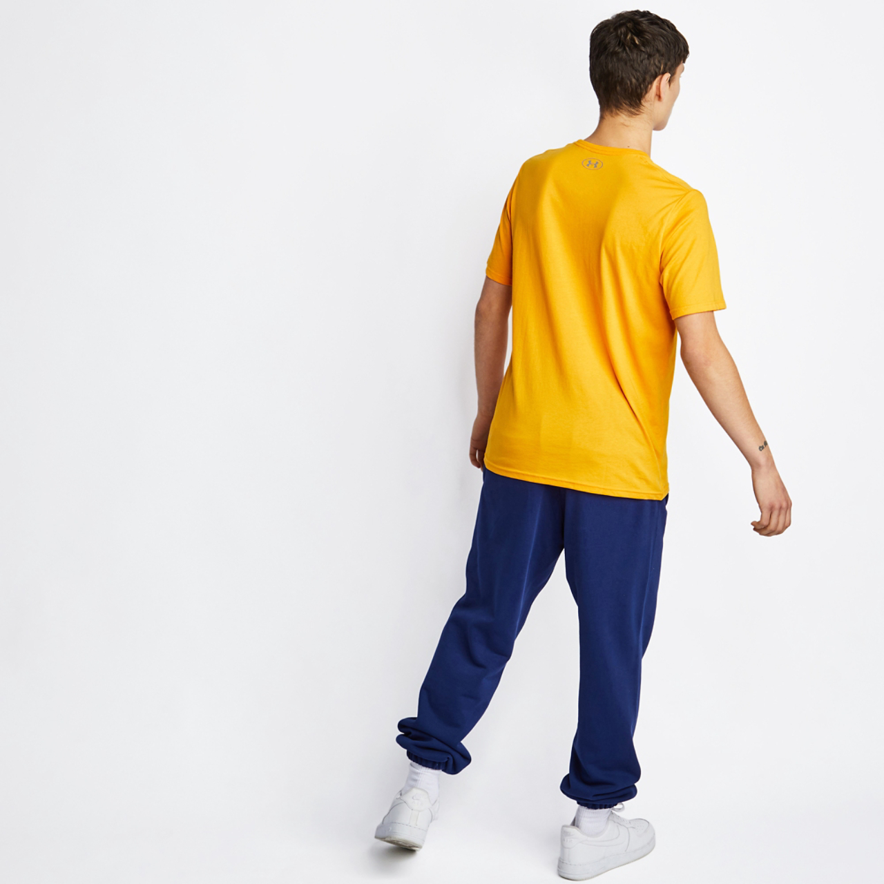 Under Armour Shortsleeve Image 3 of 5. Tap to open photo gallery.