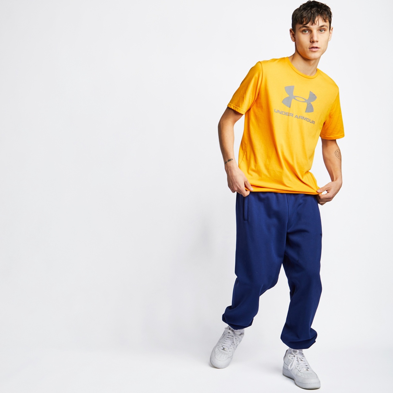 Under Armour Shortsleeve Image 4 of 5. Tap to open photo gallery.