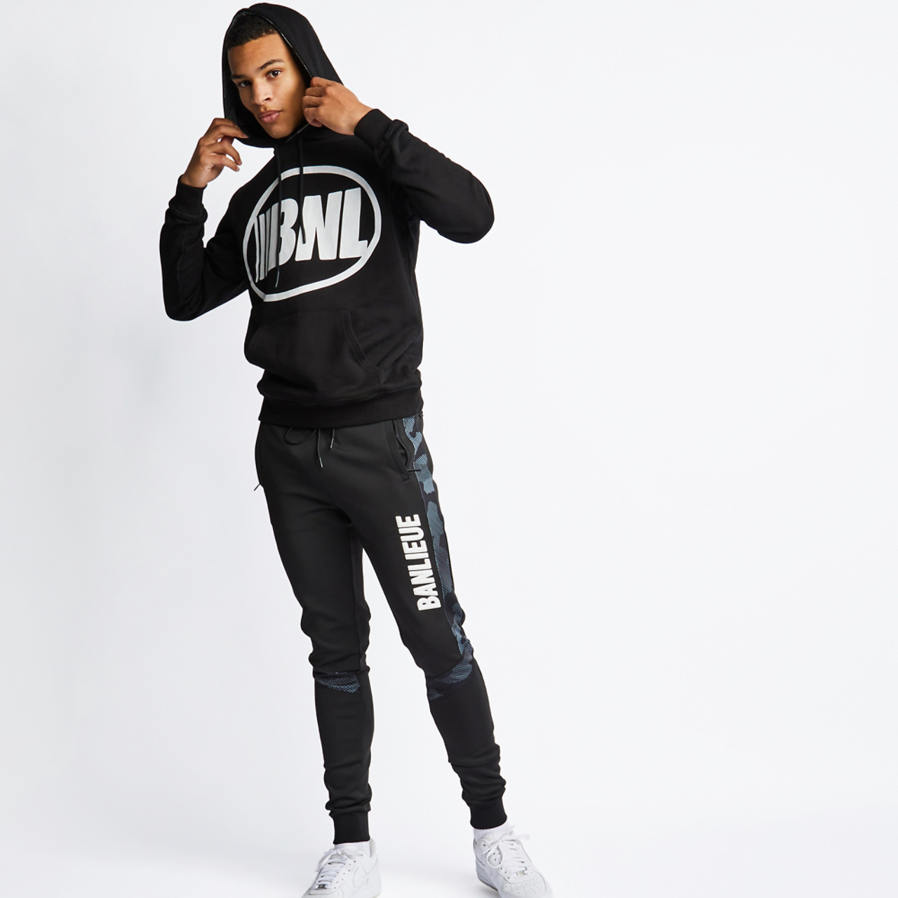 Banlieue Over The Head Image 2 of 4. Tap to open photo gallery.