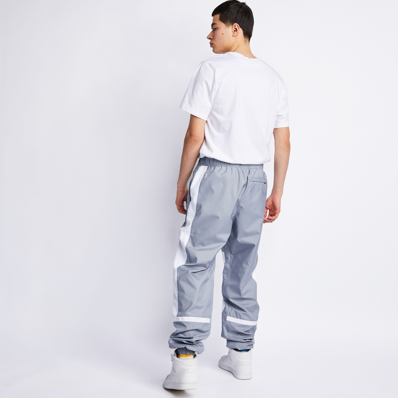 Jordan X Psg  Track Pant Image 3 of 5. Tap to open photo gallery.