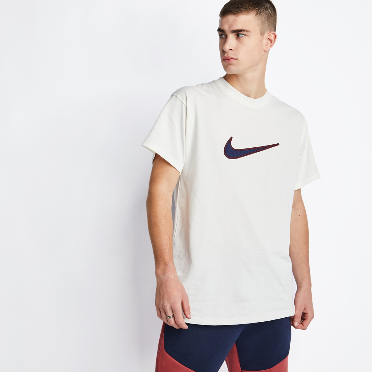 Nike Clgt Shortsleeve T-shirt Image 1 of 4. Tap to open photo gallery.