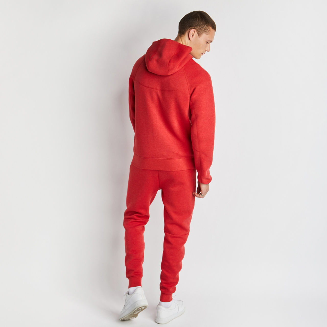 Nike Tech Fleece Image 3 of 5. Tap to open photo gallery.