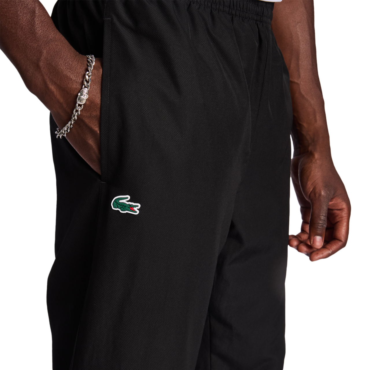 Lacoste Diamond Weave Bild 5 von 6. Antippen, um die Fotogalerie zu öffnen.