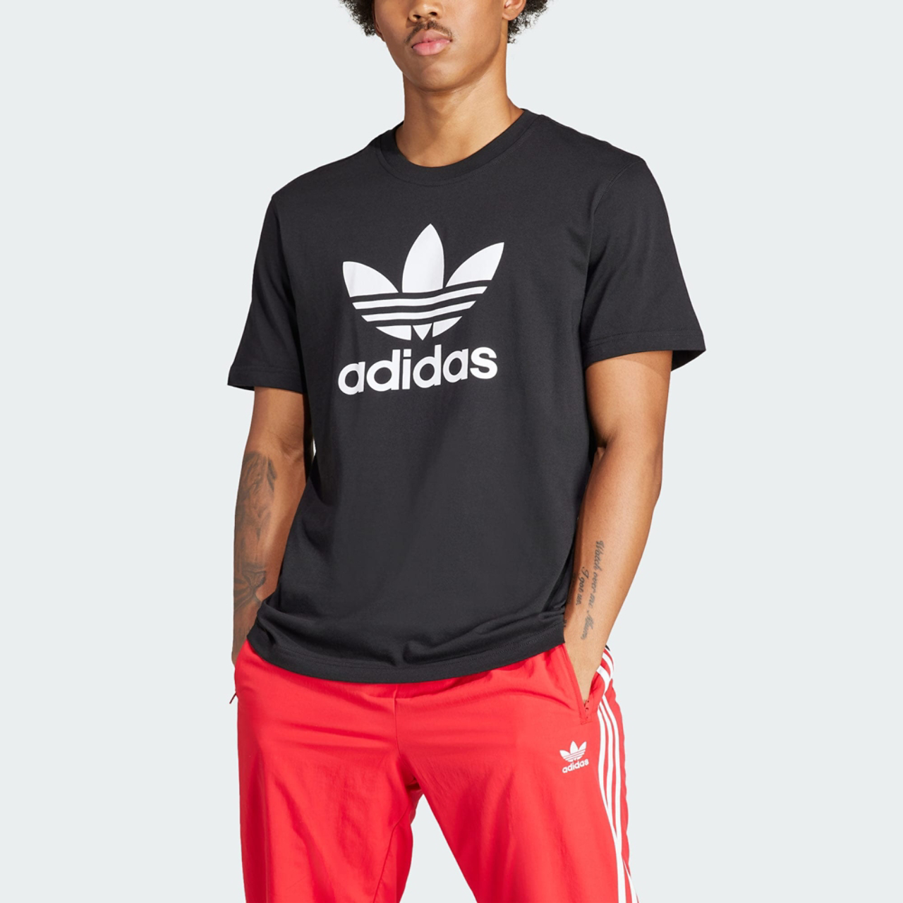 adidas Translucent Trefoil Immagine 4 di 5. Tocca per aprire la galleria fotografica.