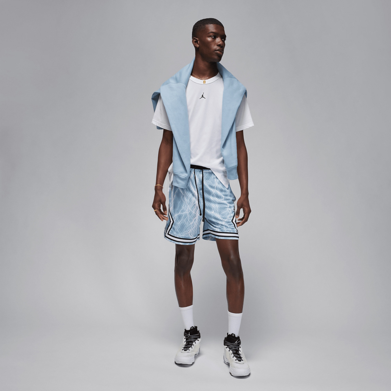 Jordan Sport Dri-fit Image 5 of 5. Tap to open photo gallery.