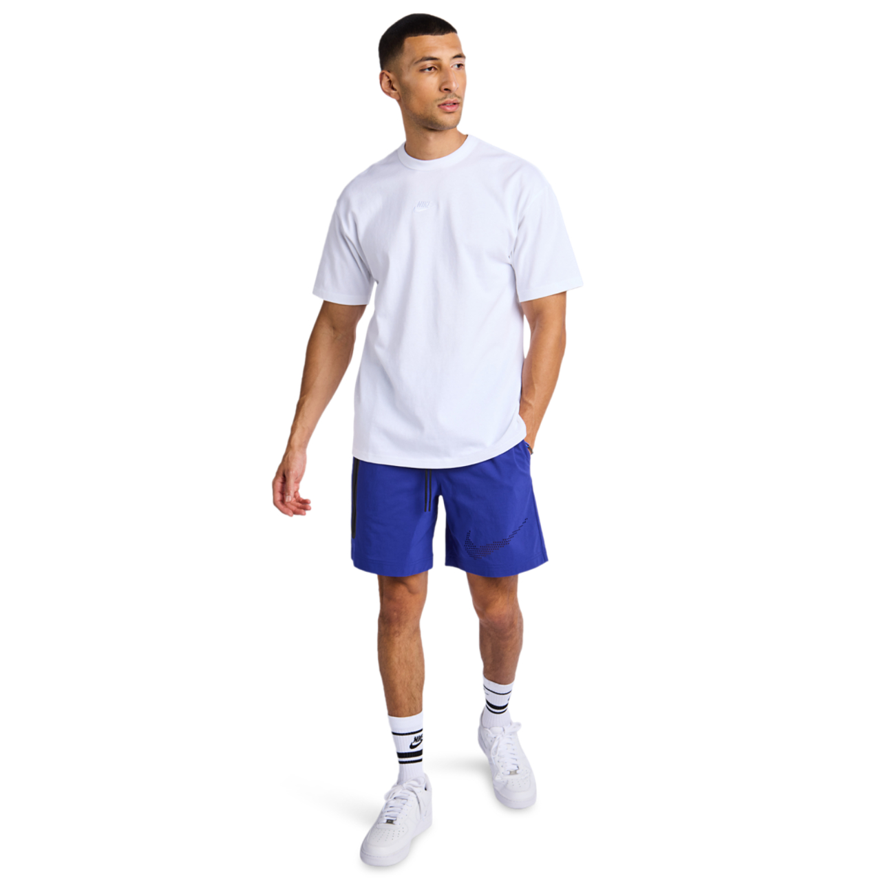 Nike Sportswear Premium Essentials Image 2 of 4. Tap to open photo gallery.