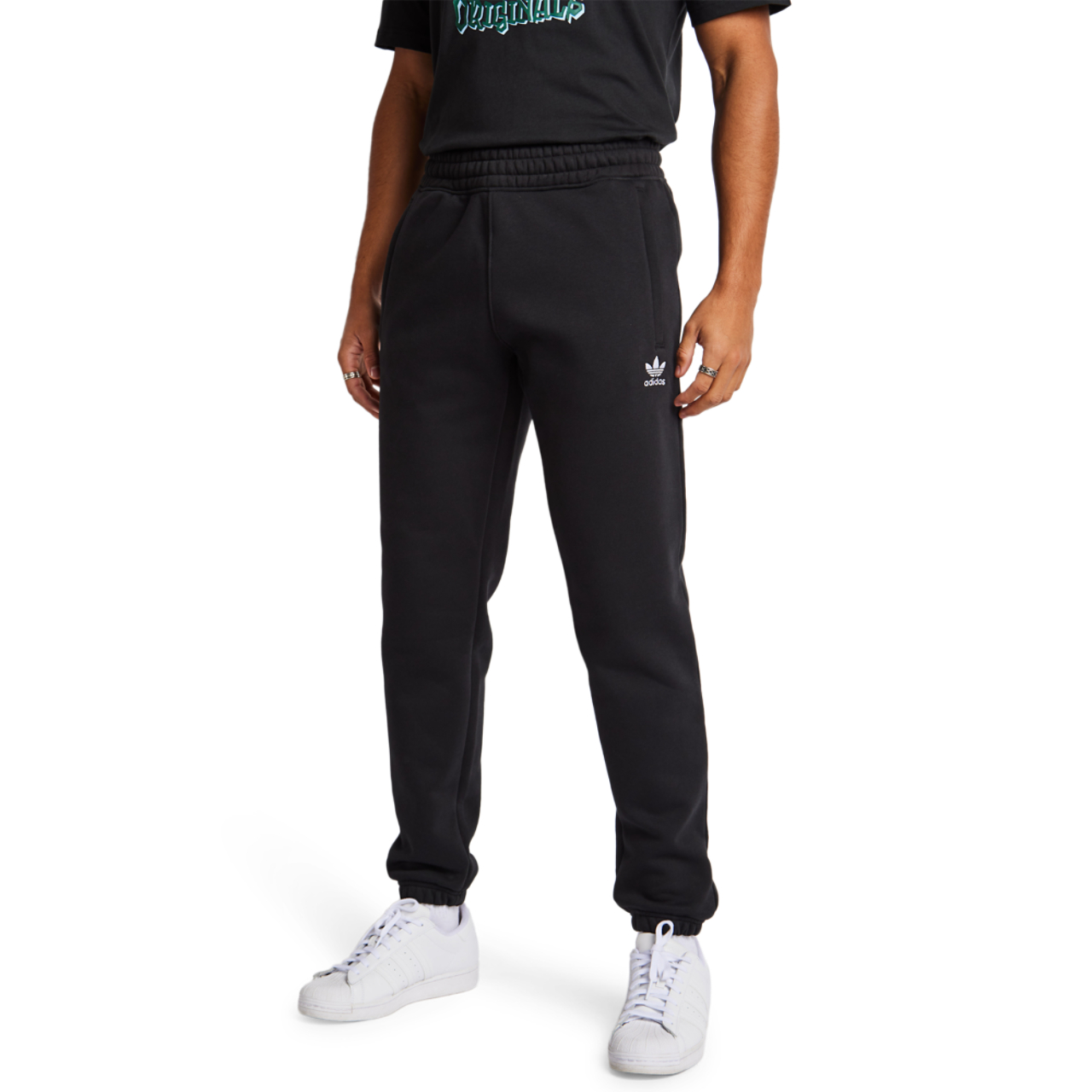 adidas Essentials Bild 1 von 6. Antippen, um die Fotogalerie zu öffnen.