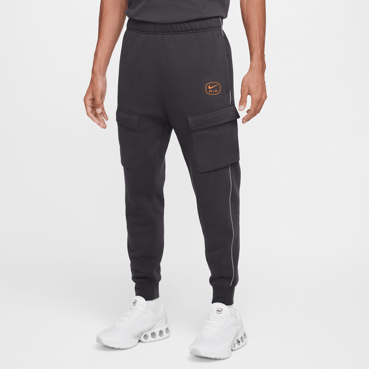Nike Swoosh Air Afbeelding 1 van 5. Tik om de fotogalerij te openen..