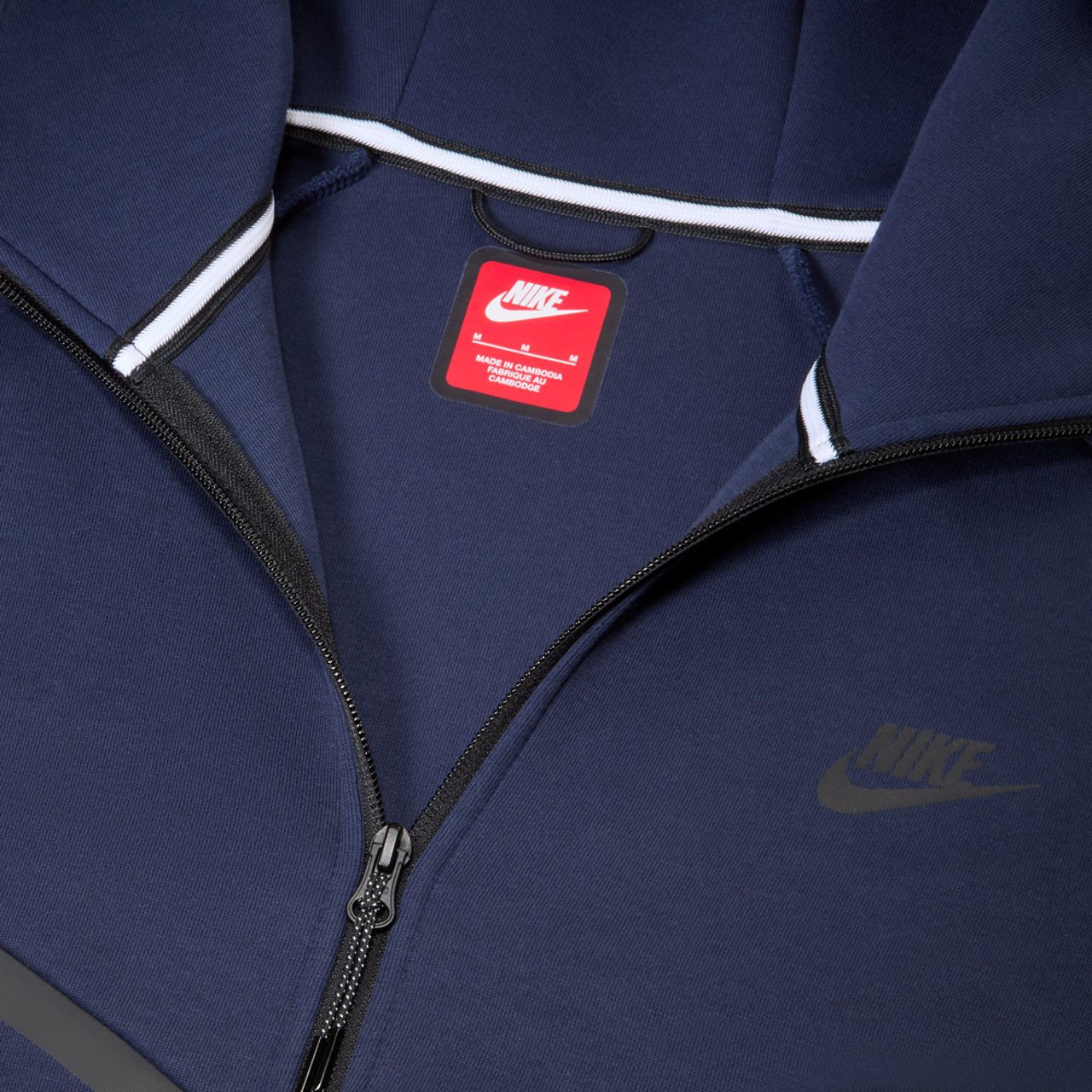 Nike Tech Fleece Image 4 sur 5. Appuyez pour ouvrir la galerie de photos.