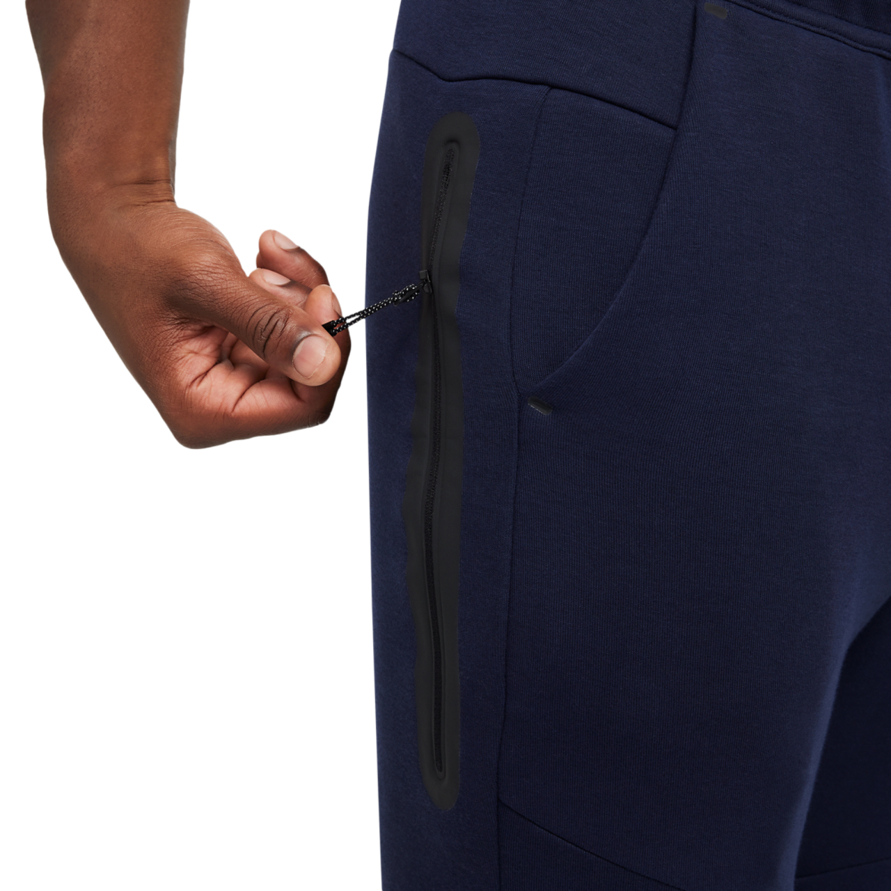 Nike Tech Fleece Immagine 4 di 5. Tocca per aprire la galleria fotografica.
