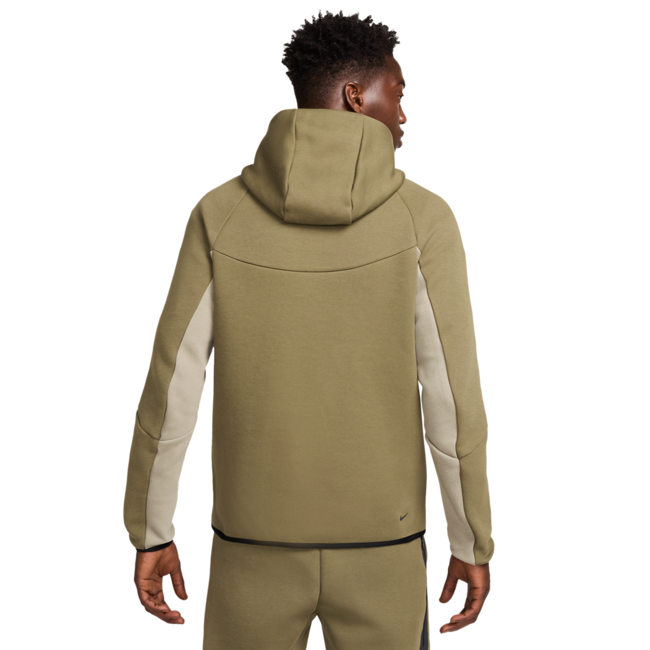 Nike Tech Fleece Image 2 of 5. Tap to open photo gallery.