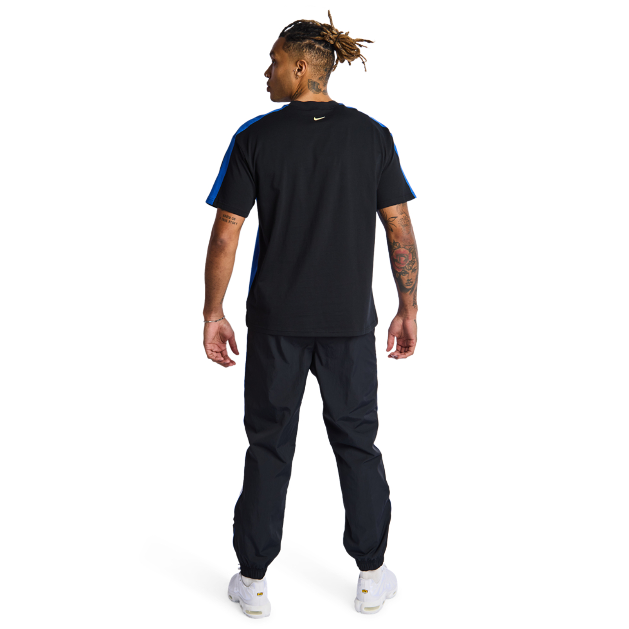 Nike Tuned Image 3 sur 4. Appuyez pour ouvrir la galerie de photos.