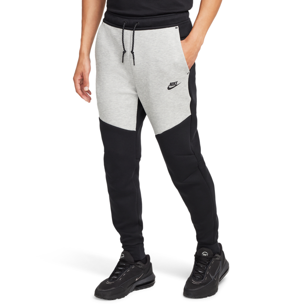 Nike Tech Fleece Image 1 of 5. Tap to open photo gallery.
