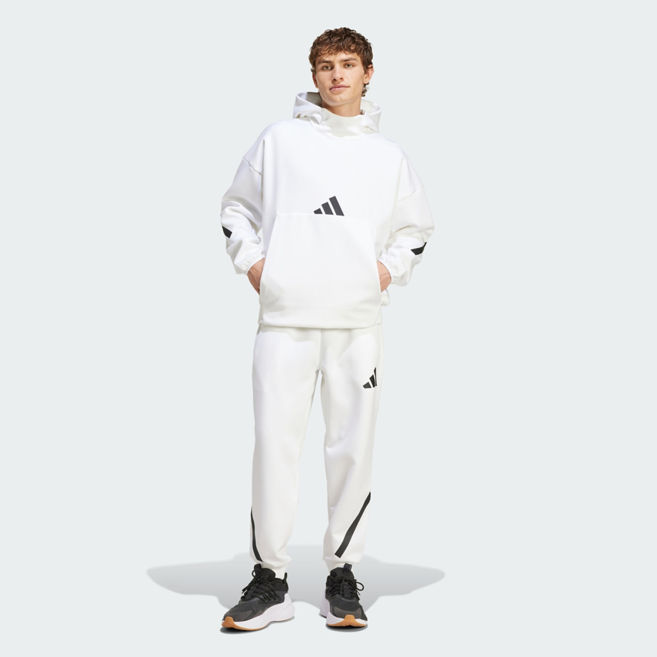 adidas Z.N.E. Tracksuit Immagine 5 di 5. Tocca per aprire la galleria fotografica.
