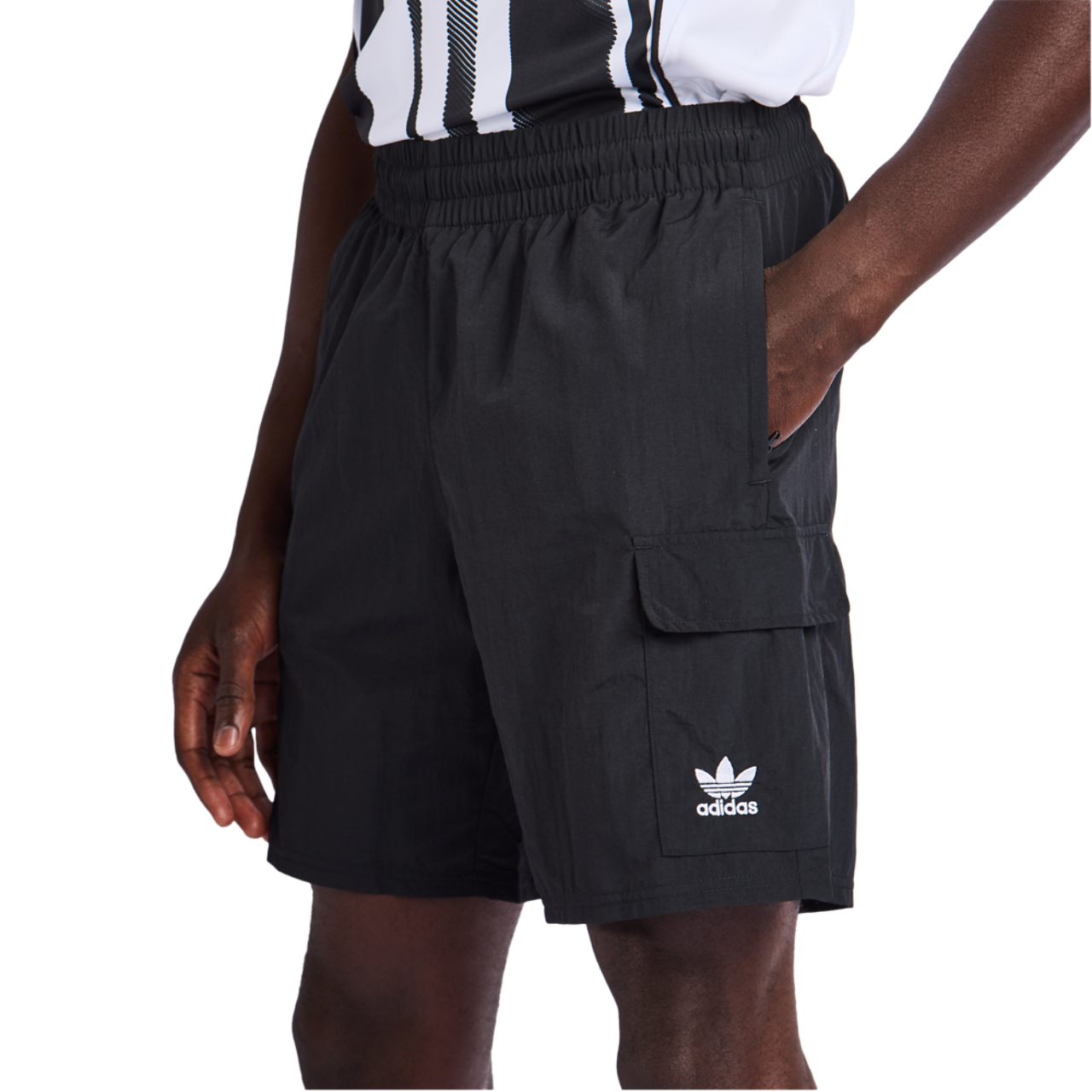 adidas Essential Afbeelding 4 van 4. Tik om de fotogalerij te openen..