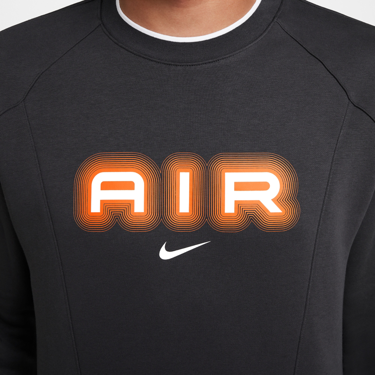 Nike Air Image 4 of 5. Tap to open photo gallery.