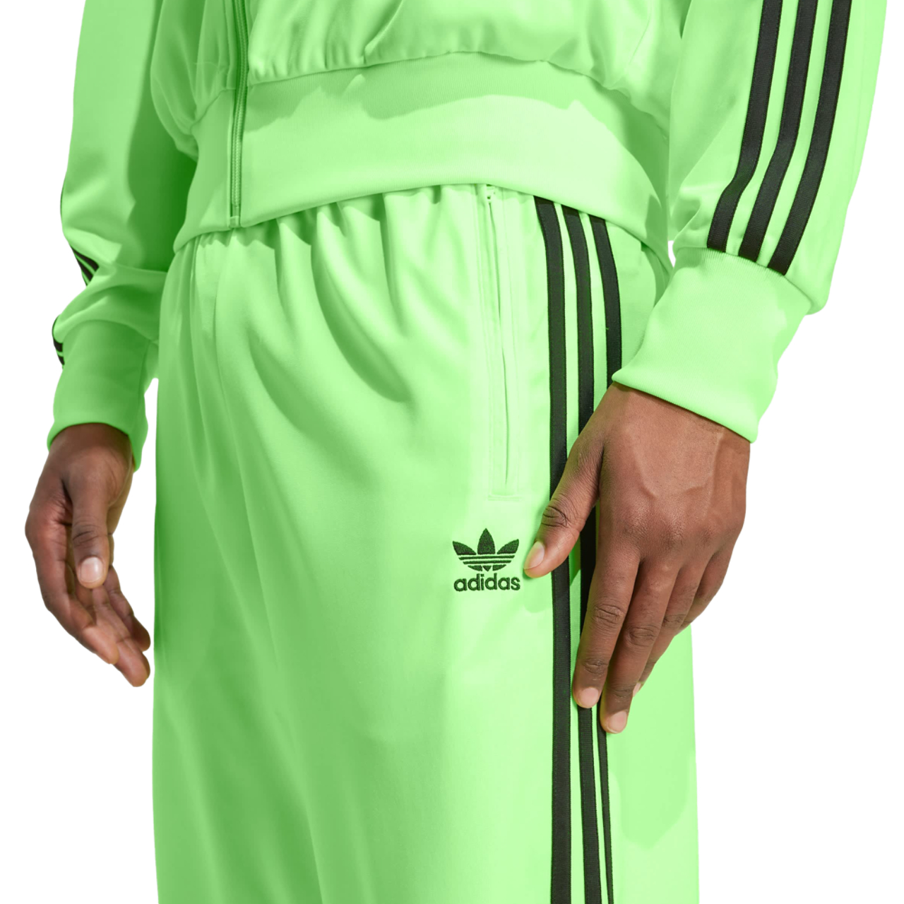 adidas Firebird Afbeelding 4 van 4. Tik om de fotogalerij te openen..