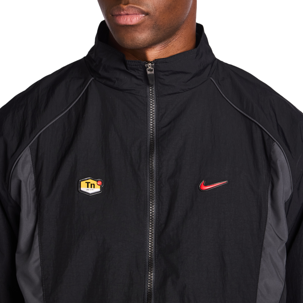 Nike Tuned Image 5 sur 6. Appuyez pour ouvrir la galerie de photos.